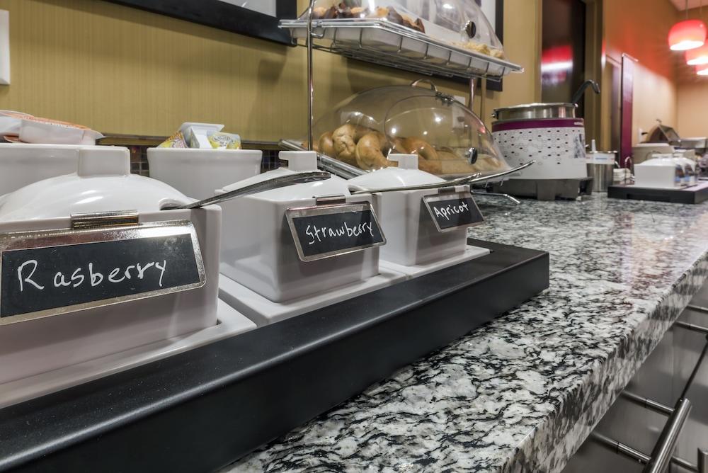 Hampton Inn & Suites Salt Lake City-University/Foothill Drive Экстерьер фото