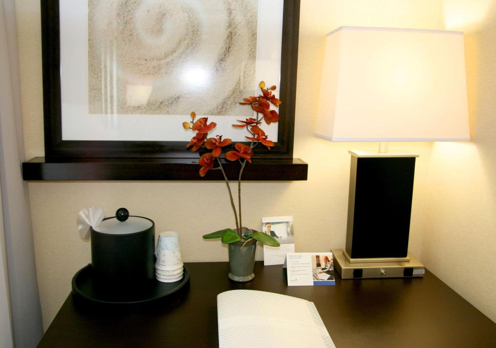 Hampton Inn & Suites Salt Lake City-University/Foothill Drive Экстерьер фото